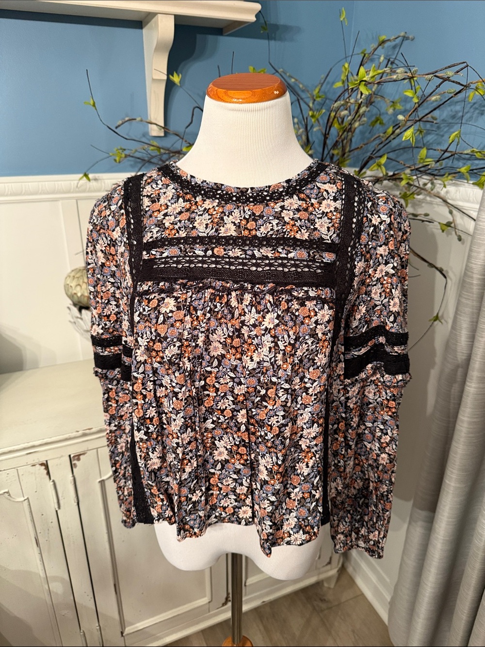 American Eagle Outfitters Black Multi Floral Lace-Trim Blouse